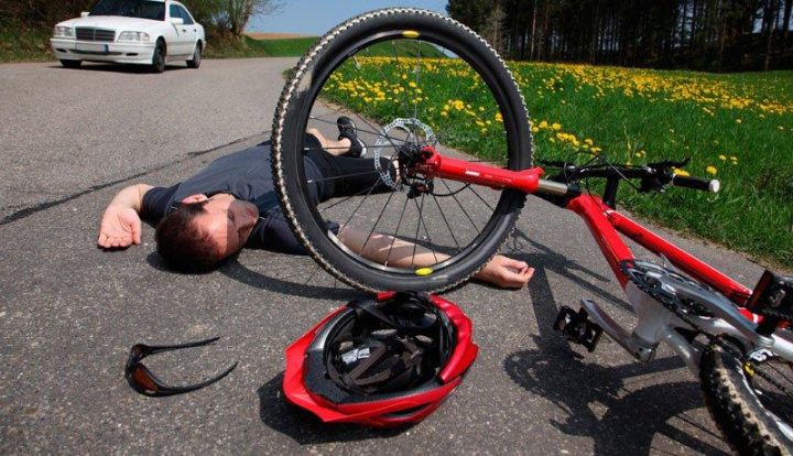 Signs You Need an Attorney After Your Bicycle Accident